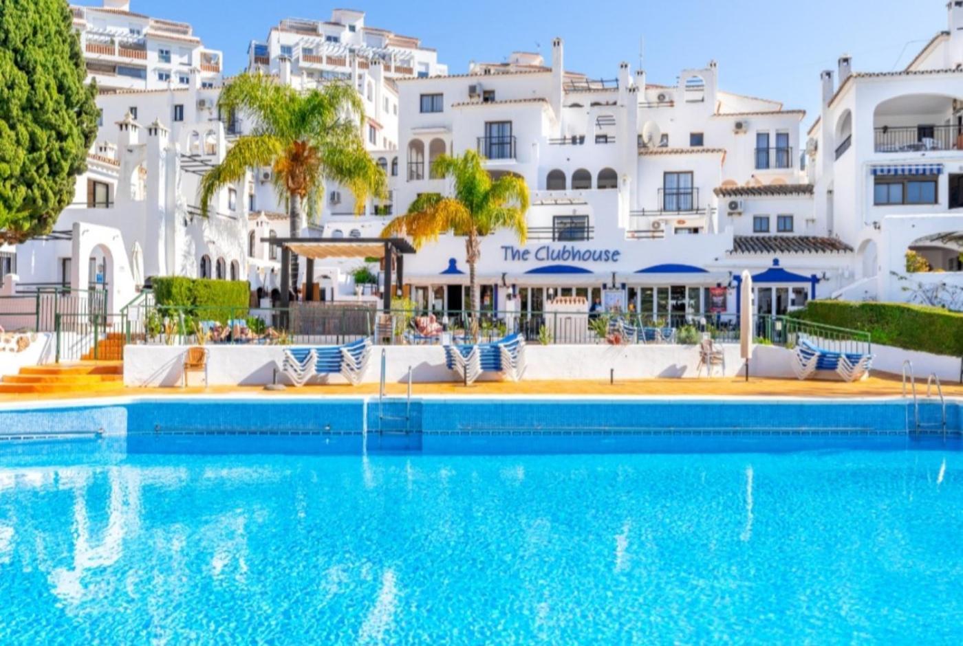 Estudio Pasodoble. Pueblo Evita Benalmádena Exterior foto